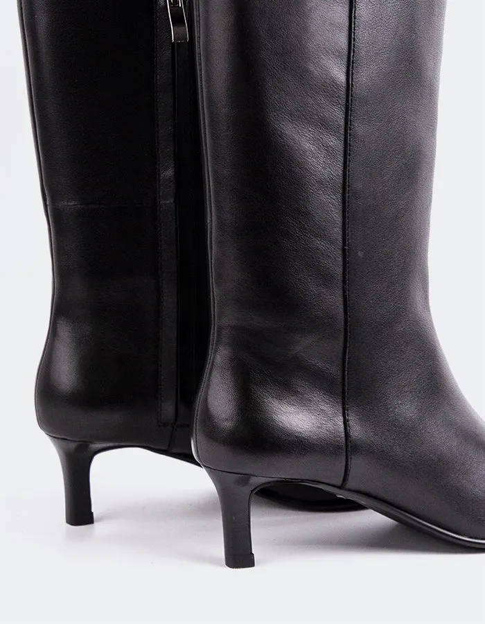 Giulia Black Leather sold by L'Intervalle product image thumbnail 4