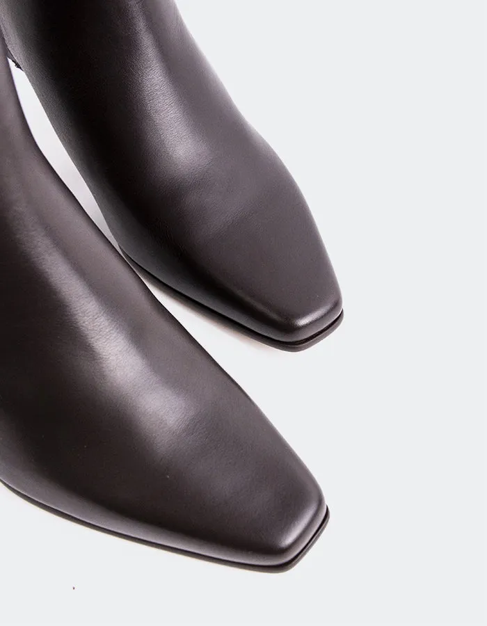 Giulia Brown Leather sold by L'Intervalle product image thumbnail 2