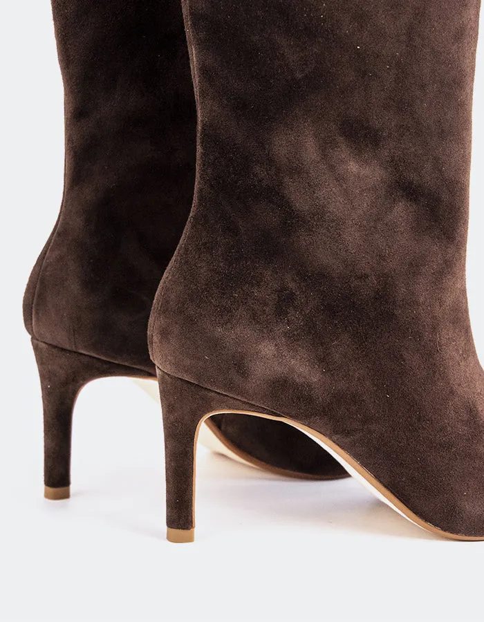 Rhossili Chocolate Suede sold by L'Intervalle product image thumbnail 4