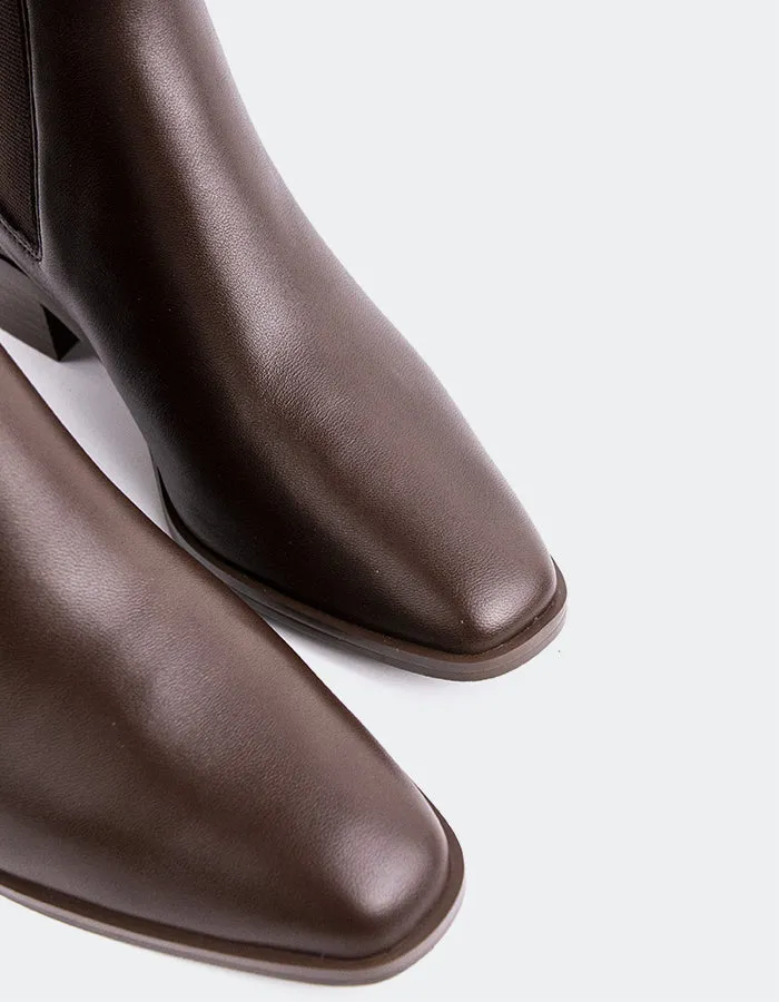 Upala Brown Leather sold by L'Intervalle product image thumbnail 2