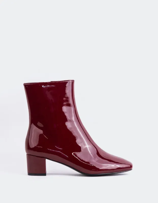 Tenby Burgundy Patent sold by L'Intervalle