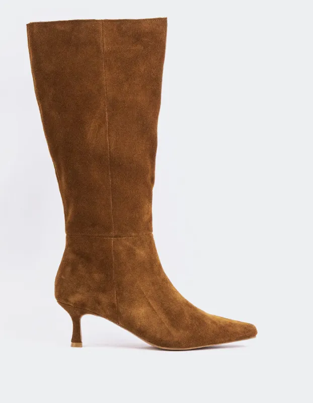 Golfito Tan Suede sold by L'Intervalle