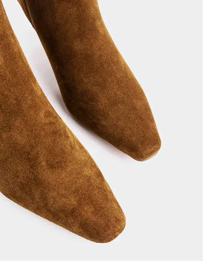 Golfito Tan Suede sold by L'Intervalle product image thumbnail 2