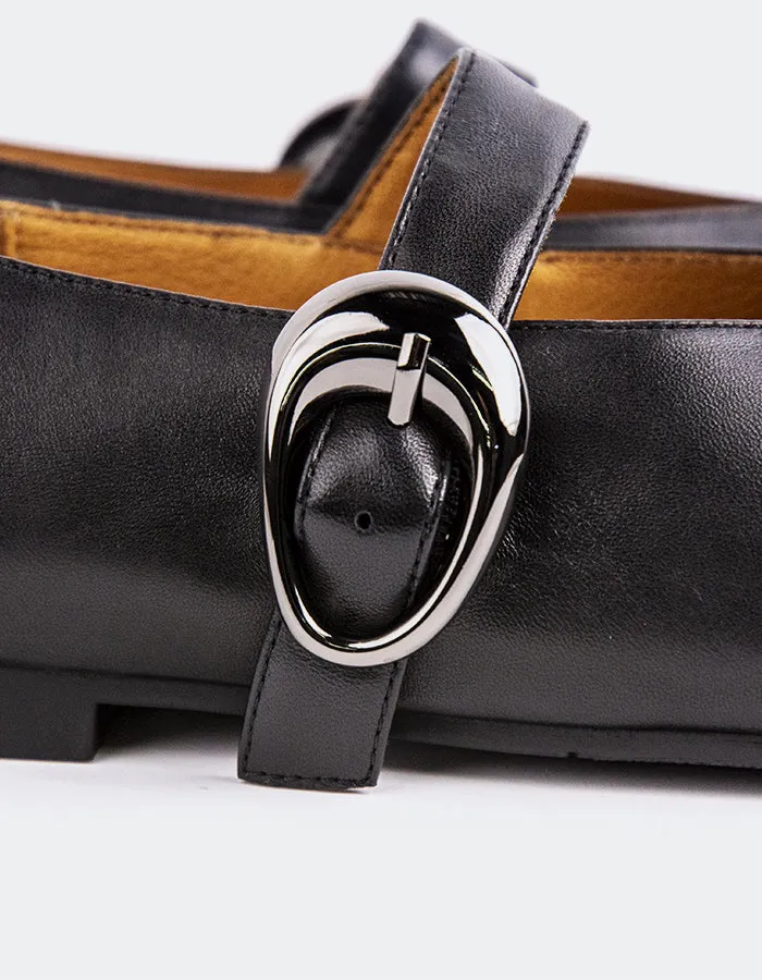 Nikole Black Leather sold by L'Intervalle product image thumbnail 2