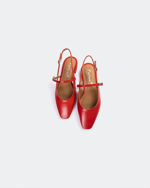 Fresca Red Leather sold by L'Intervalle