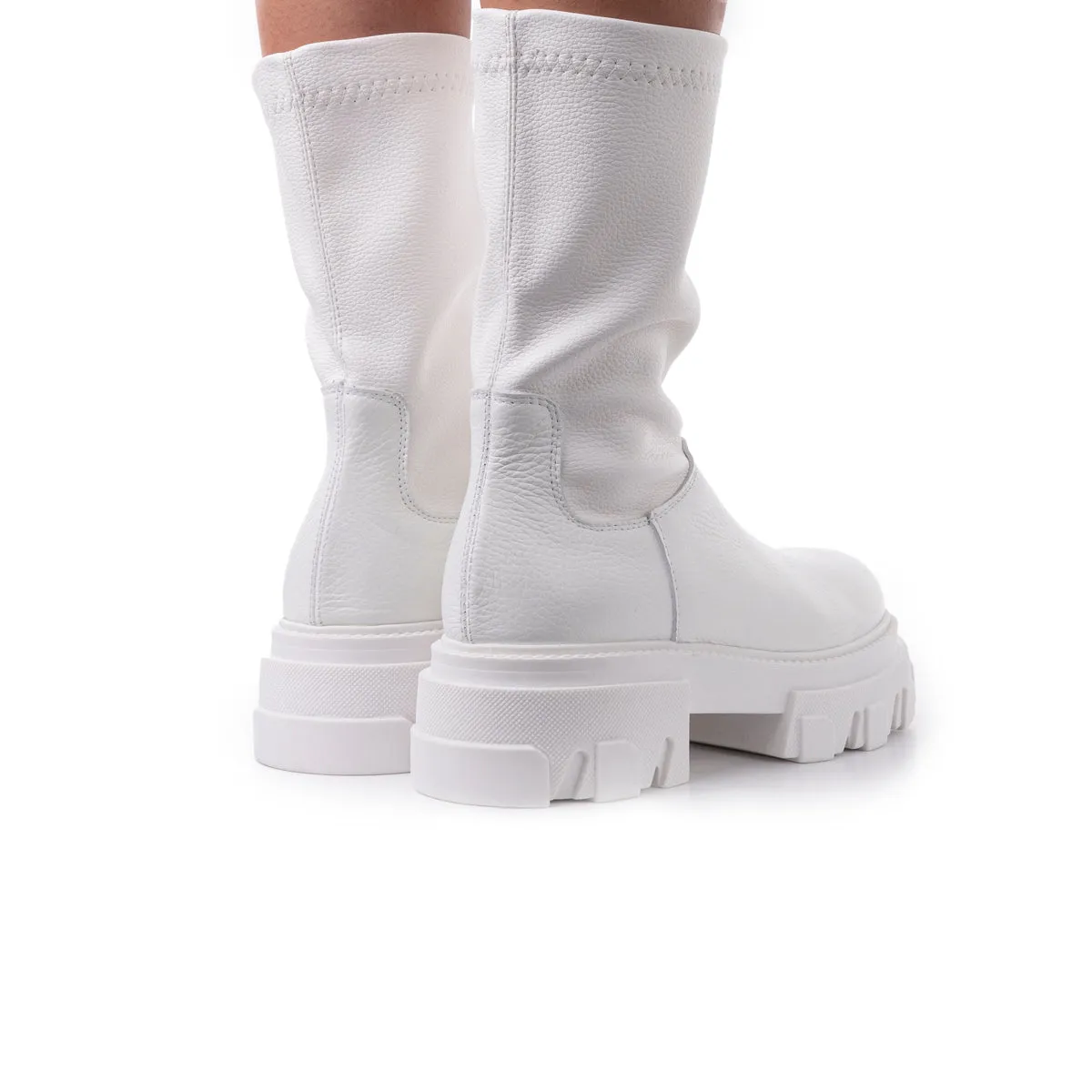 Foshan White Stretch sold by L'Intervalle product image thumbnail 3