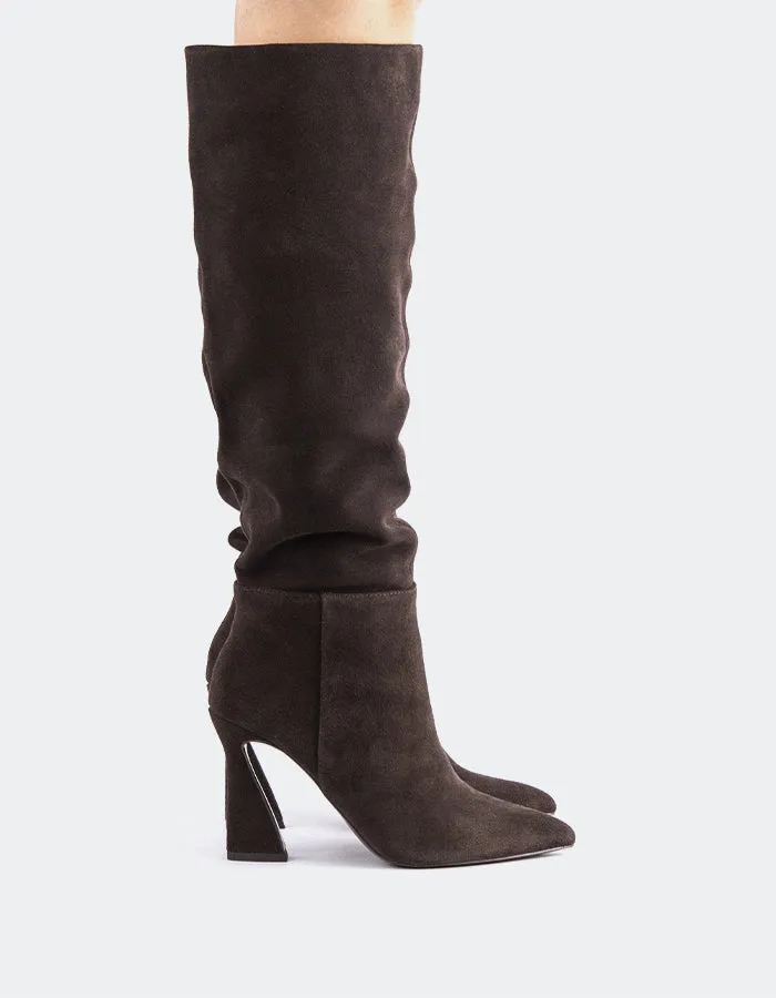 Lerwick Brown Suede sold by L'Intervalle