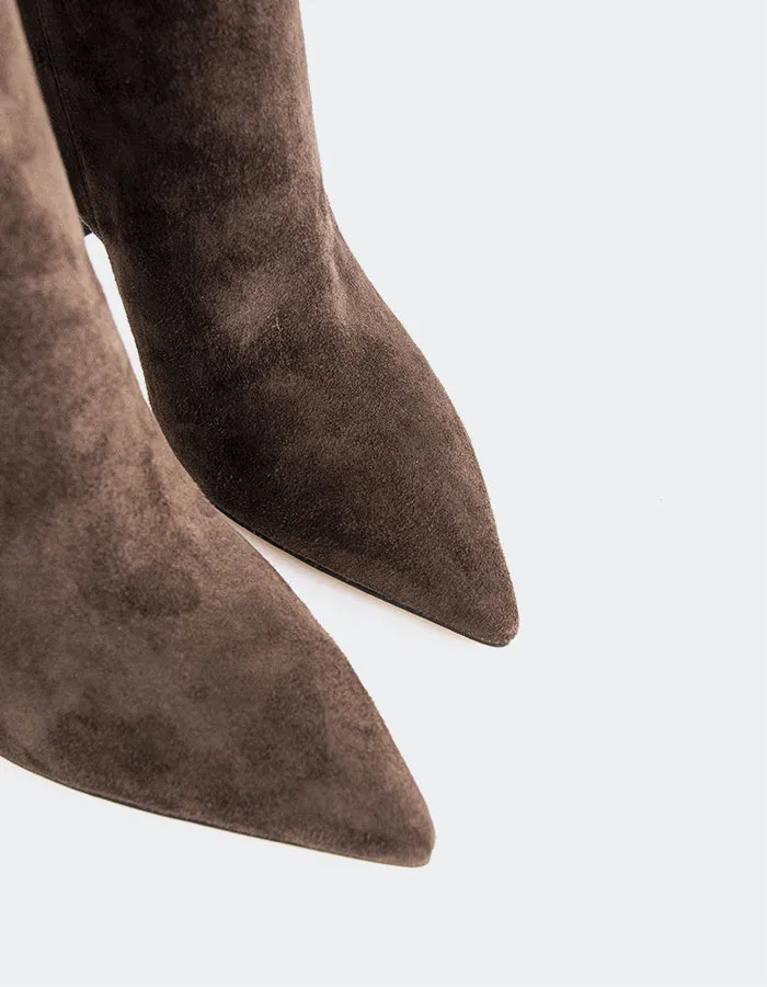 Kyrie Chocolate Suede sold by L'Intervalle product image thumbnail 2