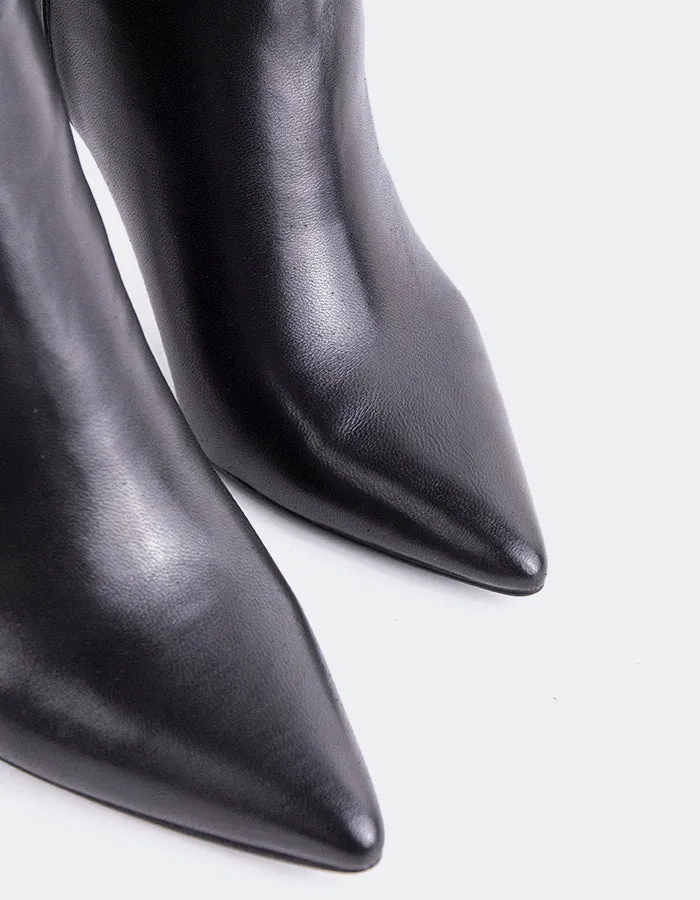 Allister Black Leather sold by L'Intervalle product image thumbnail 3