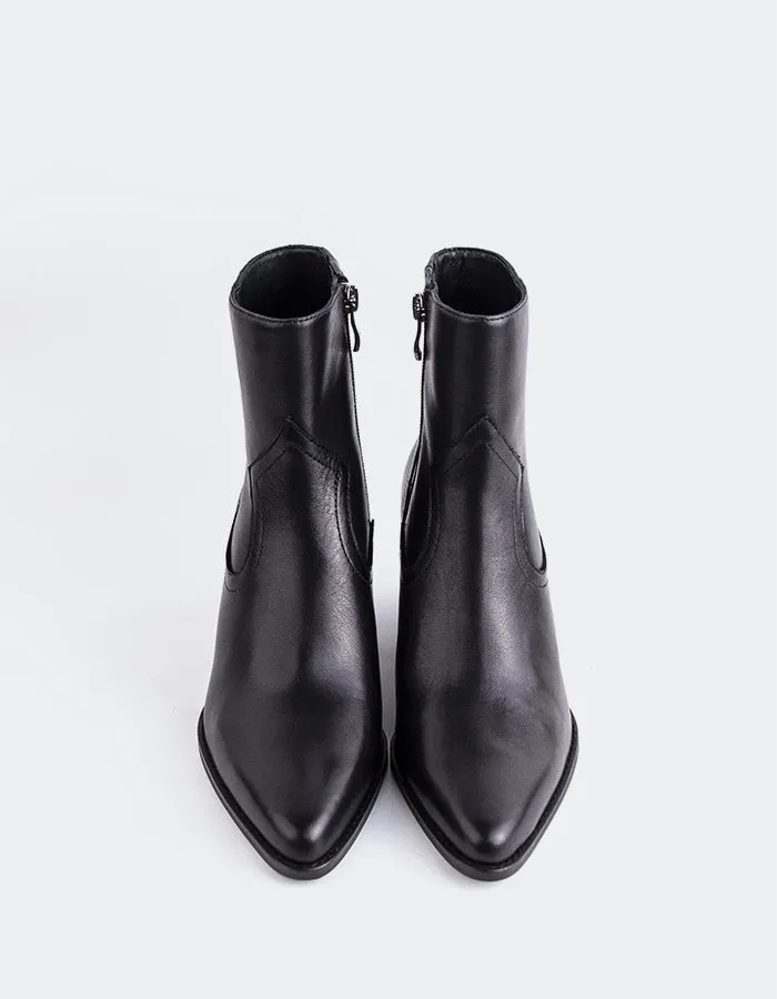 Nashira Black Leather sold by L'Intervalle product image thumbnail 5