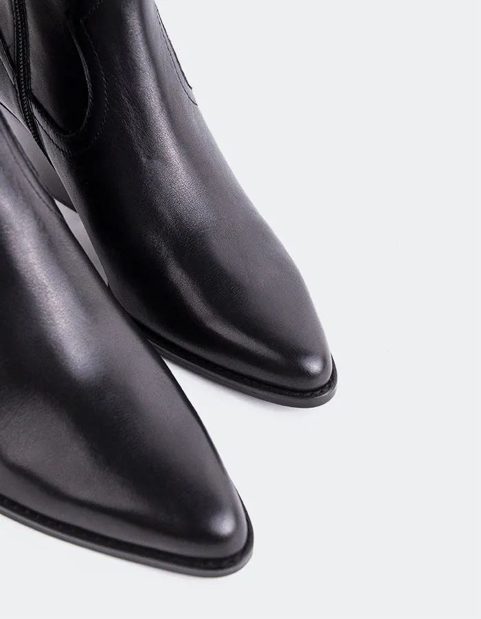 Nashira Black Leather sold by L'Intervalle product image thumbnail 2