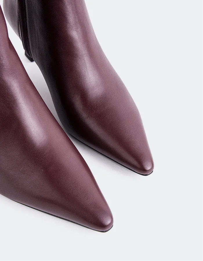 Corinne Burgundy Leather sold by L'Intervalle product image thumbnail 2