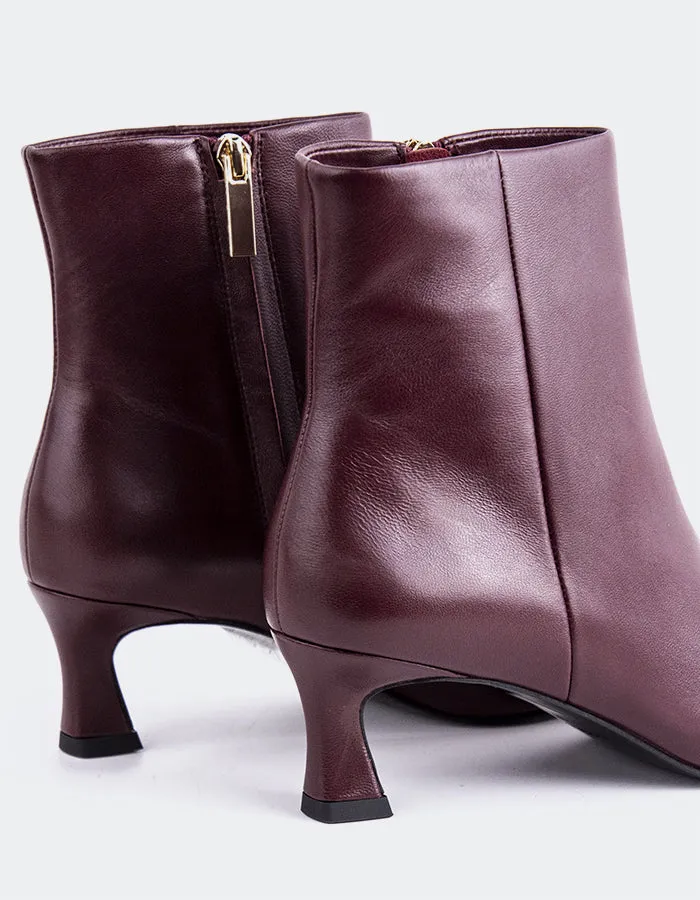 Corinne Burgundy Leather sold by L'Intervalle product image thumbnail 4