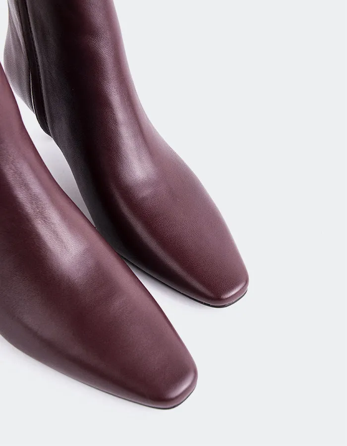 Ginevra Burgundy Leather sold by L'Intervalle product image thumbnail 2