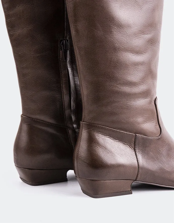 Alberoni Brown Leather sold by L'Intervalle product image thumbnail 4