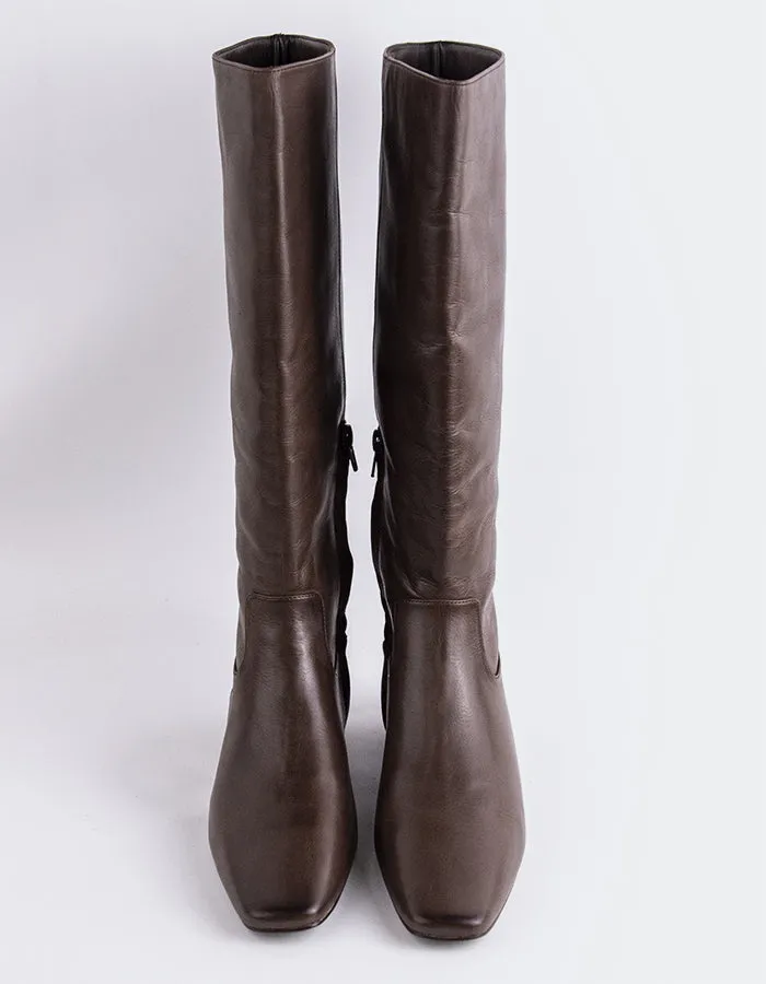 Alberoni Brown Leather sold by L'Intervalle product image thumbnail 5