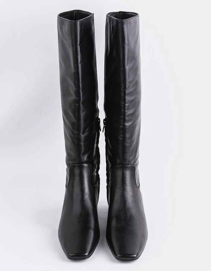 Alberoni Black Leather sold by L'Intervalle product image thumbnail 5