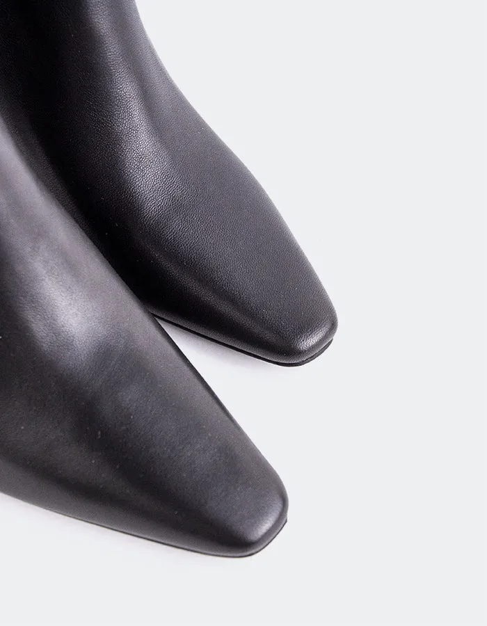 Rovigo Black Leather sold by L'Intervalle product image thumbnail 2