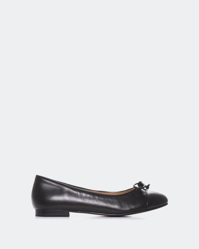 Bory Black Leather sold by L'Intervalle