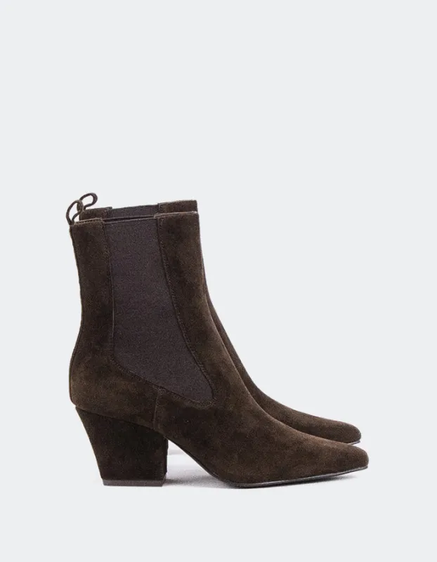 Marky Brown Suede sold by L'Intervalle