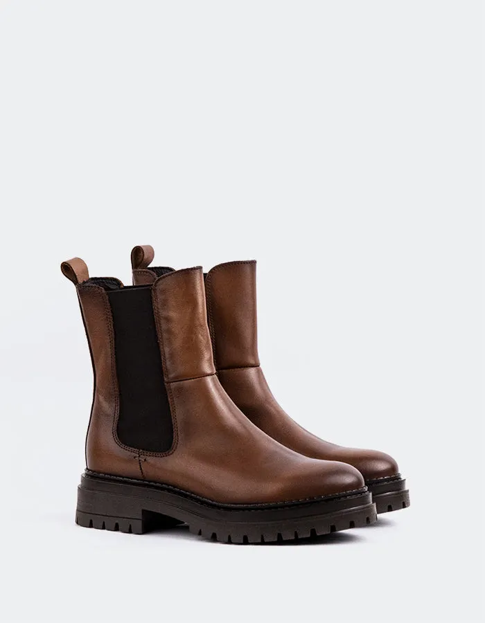 Lavak Camel Leather sold by L'Intervalle product image thumbnail 3