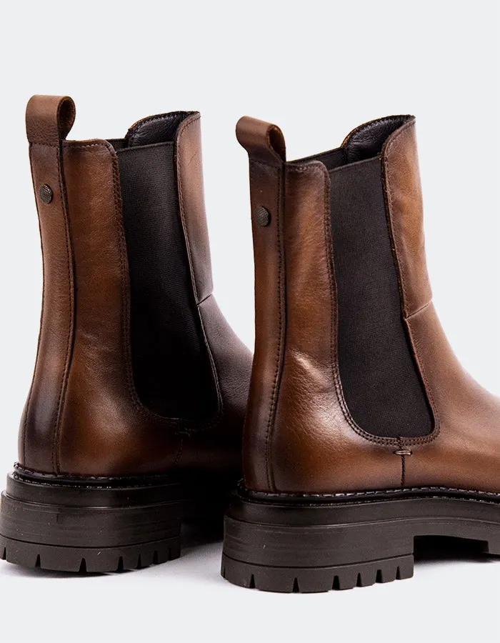 Lavak Camel Leather sold by L'Intervalle product image thumbnail 4