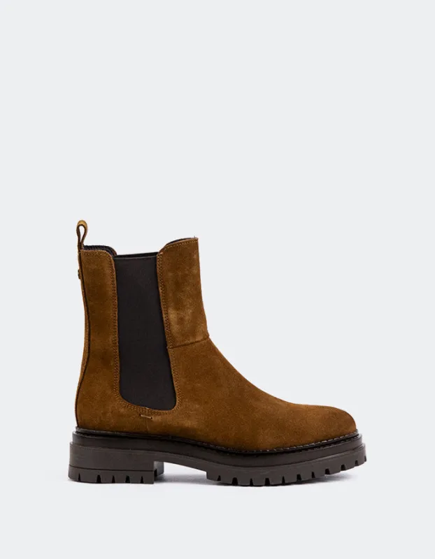 Lavak Tan Suede sold by L'Intervalle