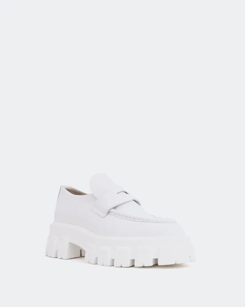 Alberni White Leather sold by L'Intervalle product image thumbnail 2