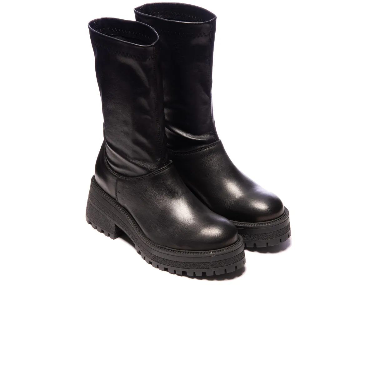 Yangon Black Leather sold by L'Intervalle product image thumbnail 2