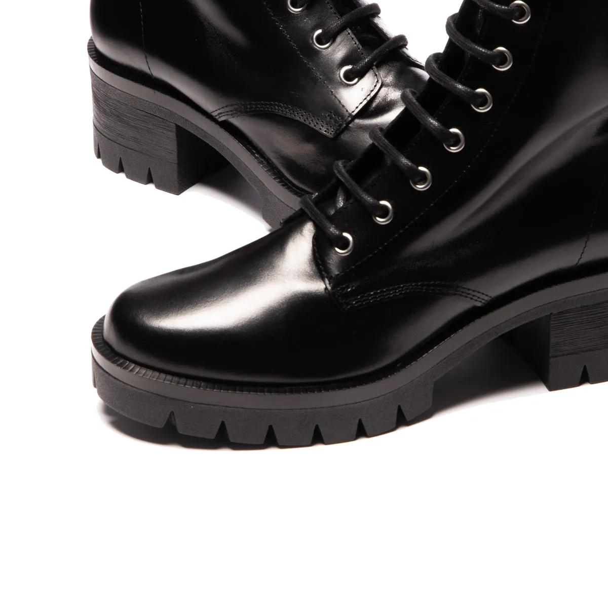 Sedbury Black Leather sold by L'Intervalle product image thumbnail 5