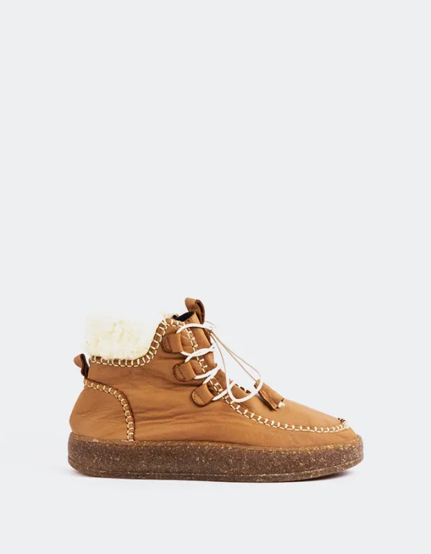 Osiris Tan Leather sold by L'Intervalle