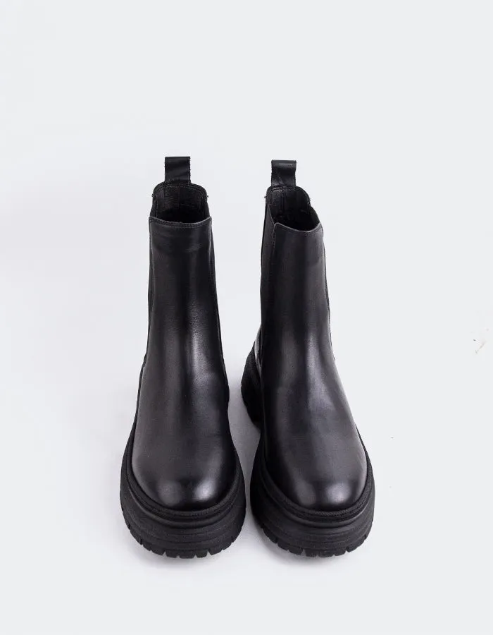 Lysandre Black Leather sold by L'Intervalle product image thumbnail 5