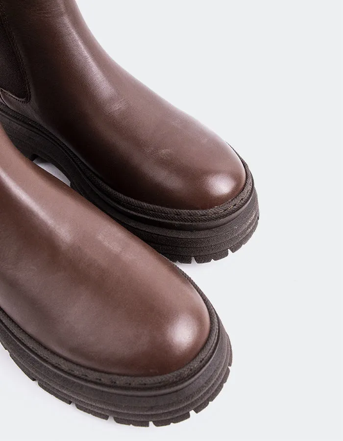 Lysandre Brown Leather sold by L'Intervalle product image thumbnail 2
