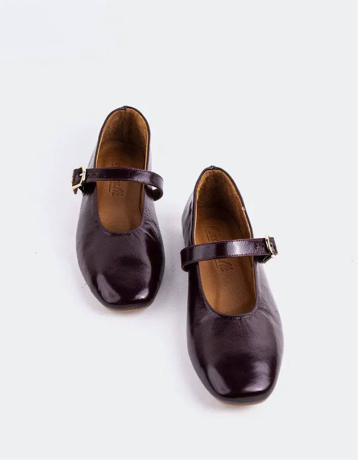 Yvie Burgundy Patent sold by L'Intervalle product image thumbnail 5