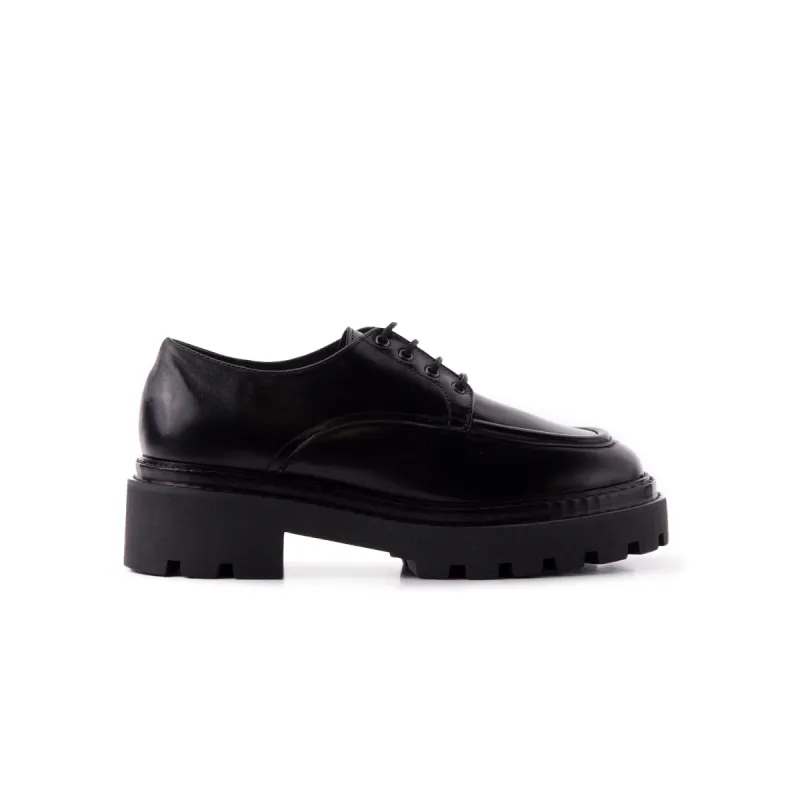 Huelva Black Leather sold by L'Intervalle