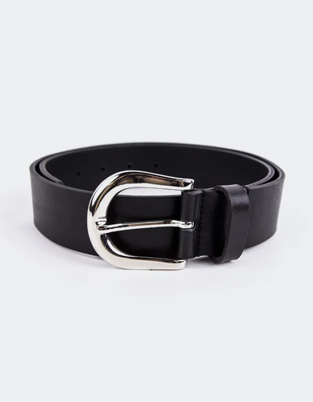 Belaris Black Leather made by L'Intervalle