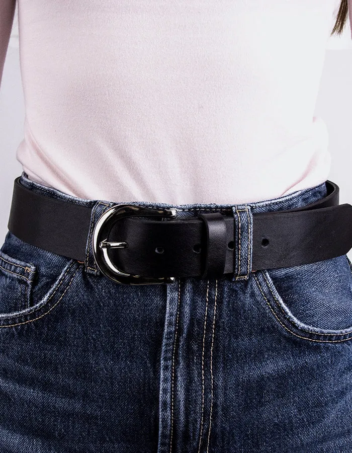 Belaris Black Leather sold by L'Intervalle product image thumbnail 3