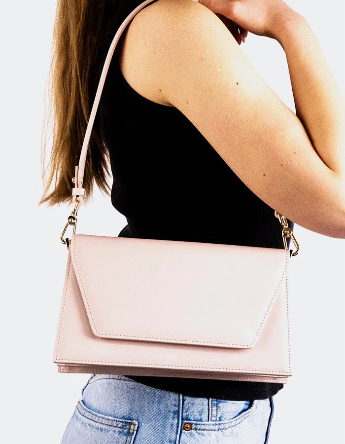 Lizzie Pink Leather sold by L'Intervalle product image thumbnail 4
