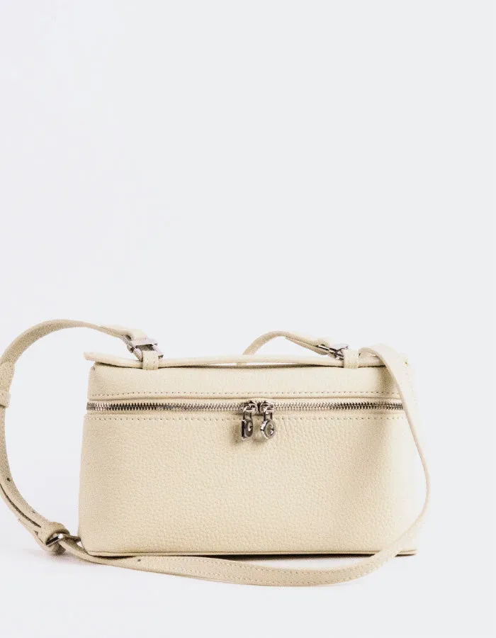 Lika White Leather sold by L'Intervalle product image thumbnail 3
