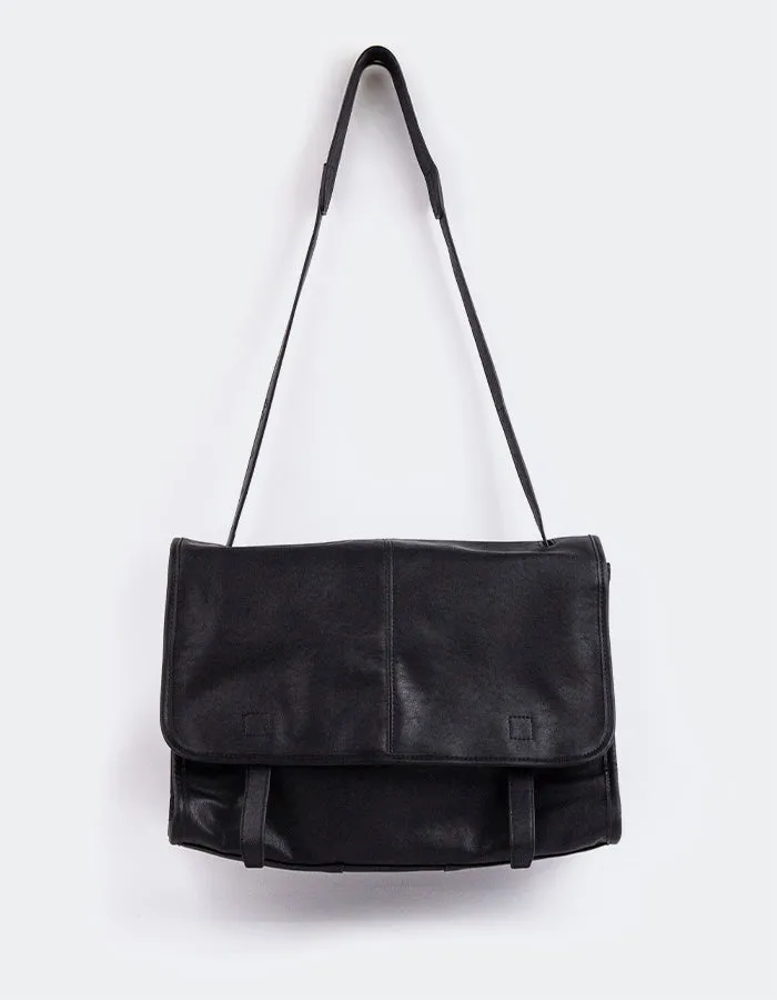 Solvay Black sold by L'Intervalle