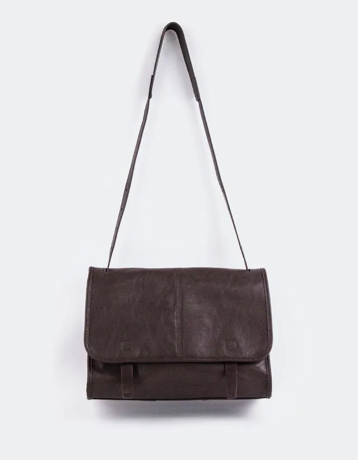 Fredda Coffee Leather sold by L'Intervalle