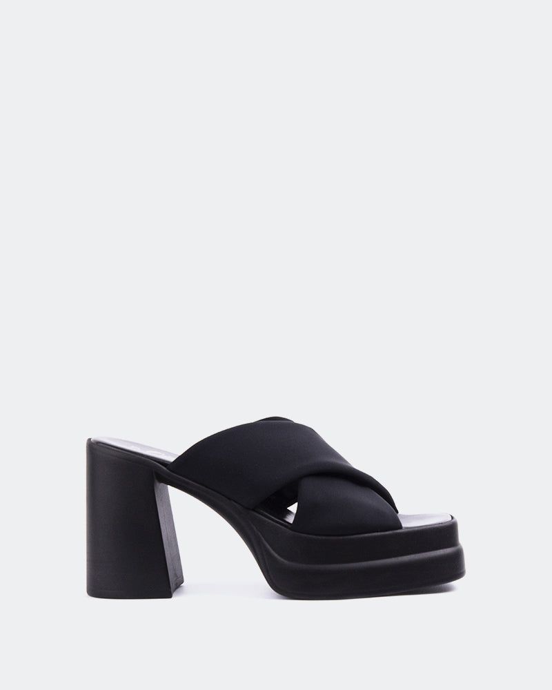 Gela Black Lycra sold by L'Intervalle