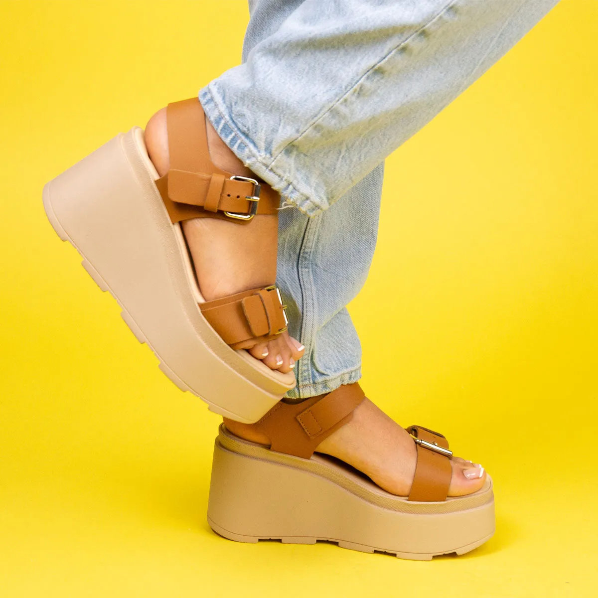 Lapin White Leather sold by L'Intervalle product image thumbnail 3