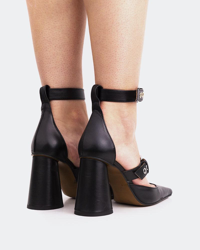 Roses Black Leather sold by L'Intervalle product image thumbnail 3