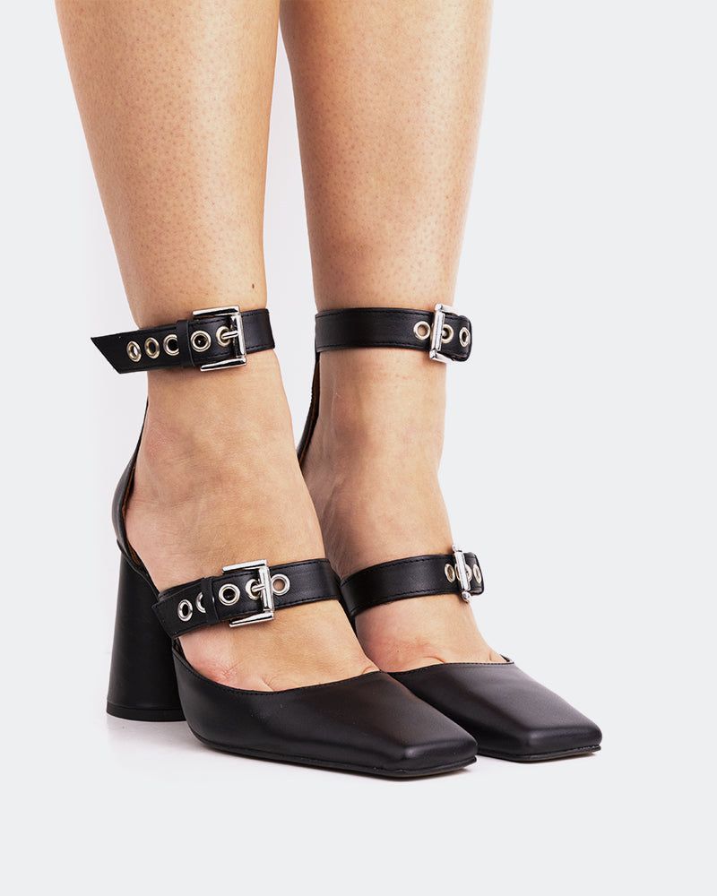 Roses Black Leather sold by L'Intervalle product image thumbnail 2