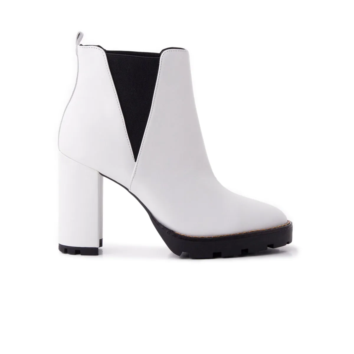 Circa White Leather sold by L'Intervalle