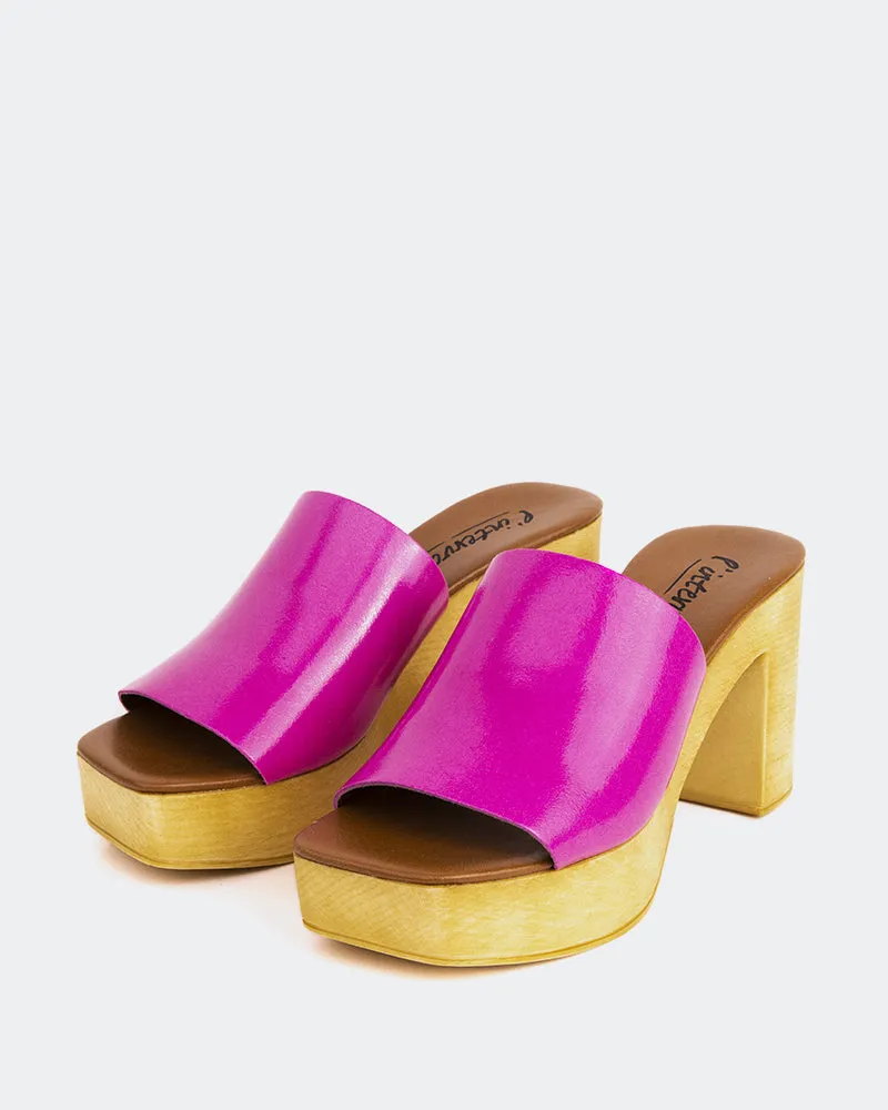 Snicker Fuchsia Leather sold by L'Intervalle product image thumbnail 2