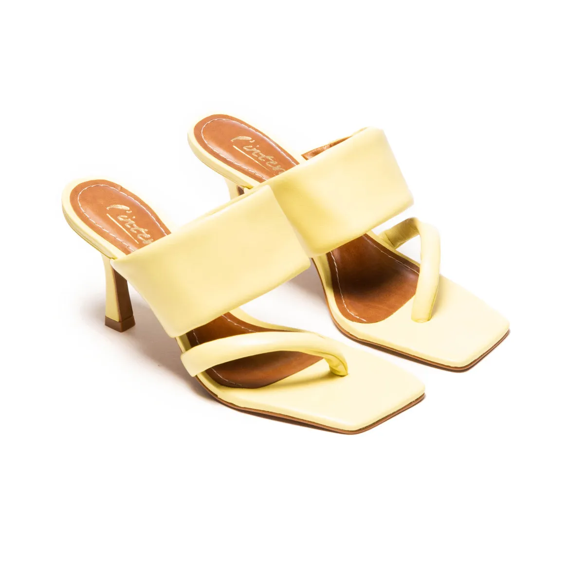 Jet Yellow Leather sold by L'Intervalle product image thumbnail 2