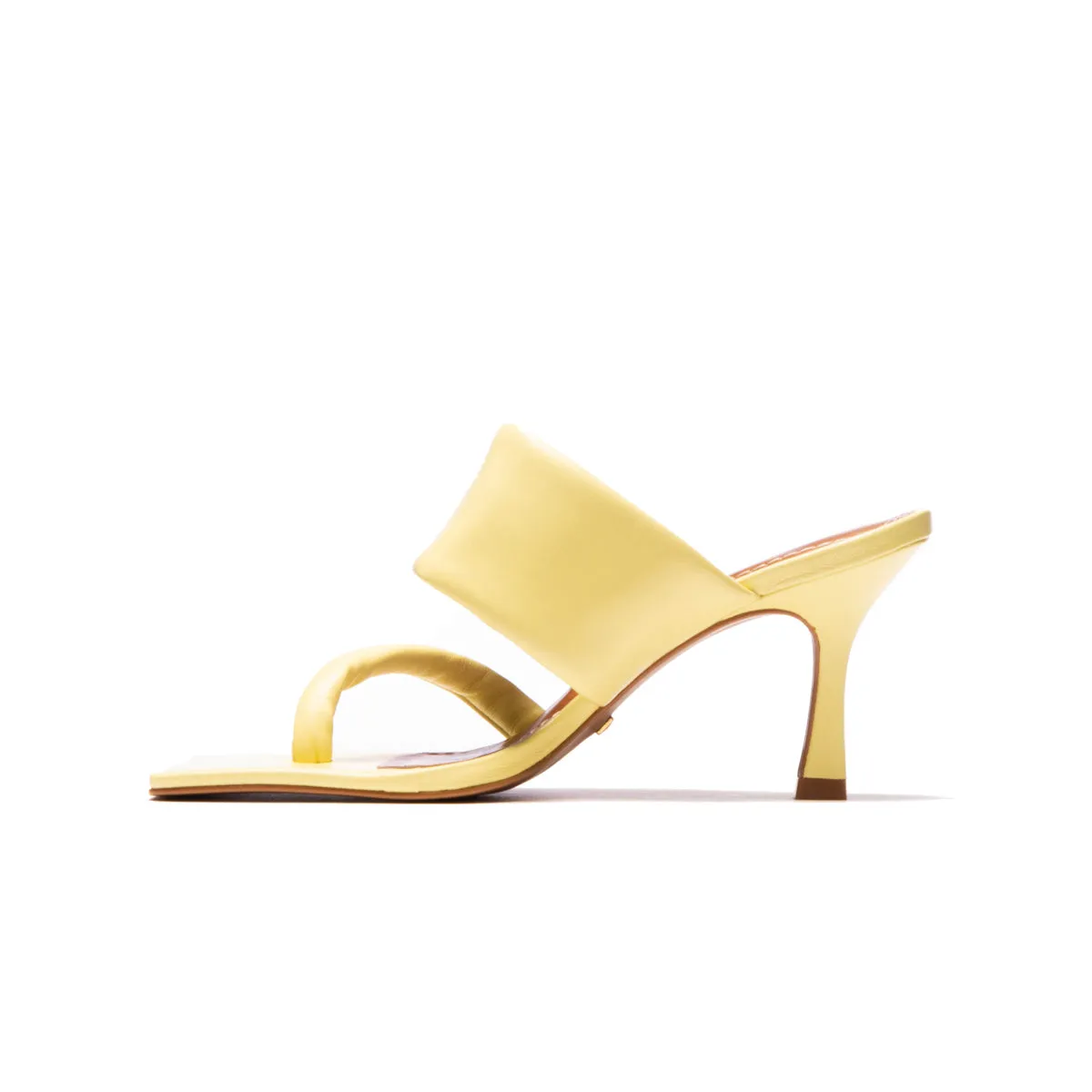 Jet Yellow Leather sold by L'Intervalle product image thumbnail 3