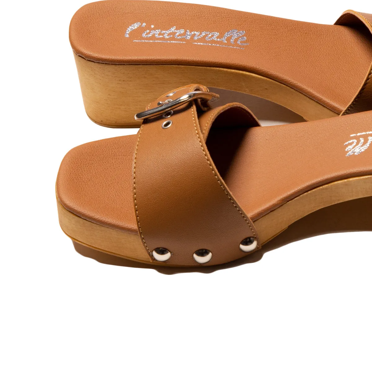 Vanja Tan Leather sold by L'Intervalle product image thumbnail 4